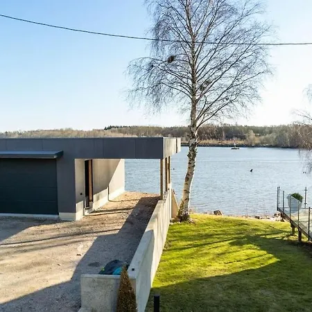 Flott Moderne Hus Langs Elven! * Fredrikstad