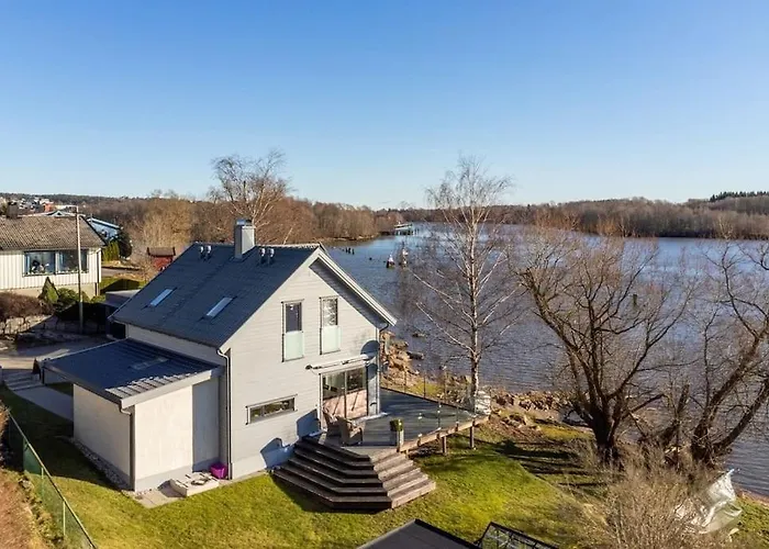 Flott Moderne Hus Langs Elven! Fredrikstad