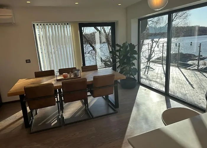 Villa Flott Moderne Hus Langs Elven! *